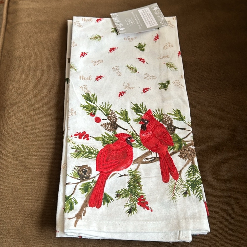Rachel Ashwell Set Of 3 Kitchen Towels Red Cardinals Holly Berry New Plaid
